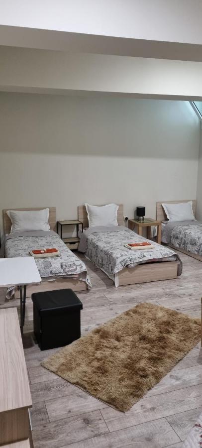 Guest Rooms Super Center Plovdiv Perfect Location Buitenkant foto