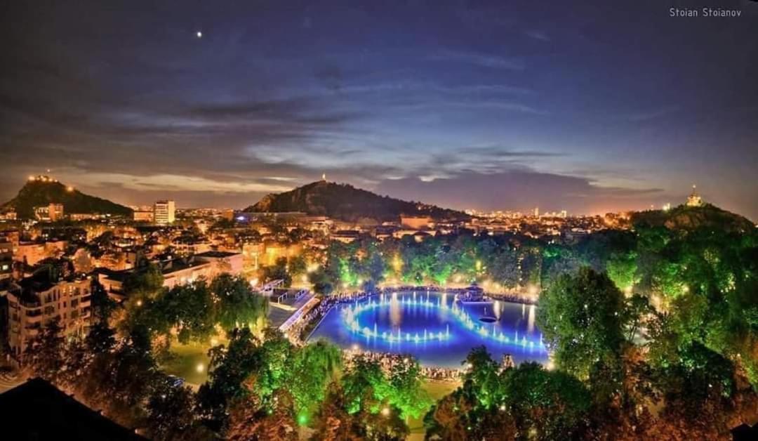 Guest Rooms Super Center Plovdiv Perfect Location Buitenkant foto